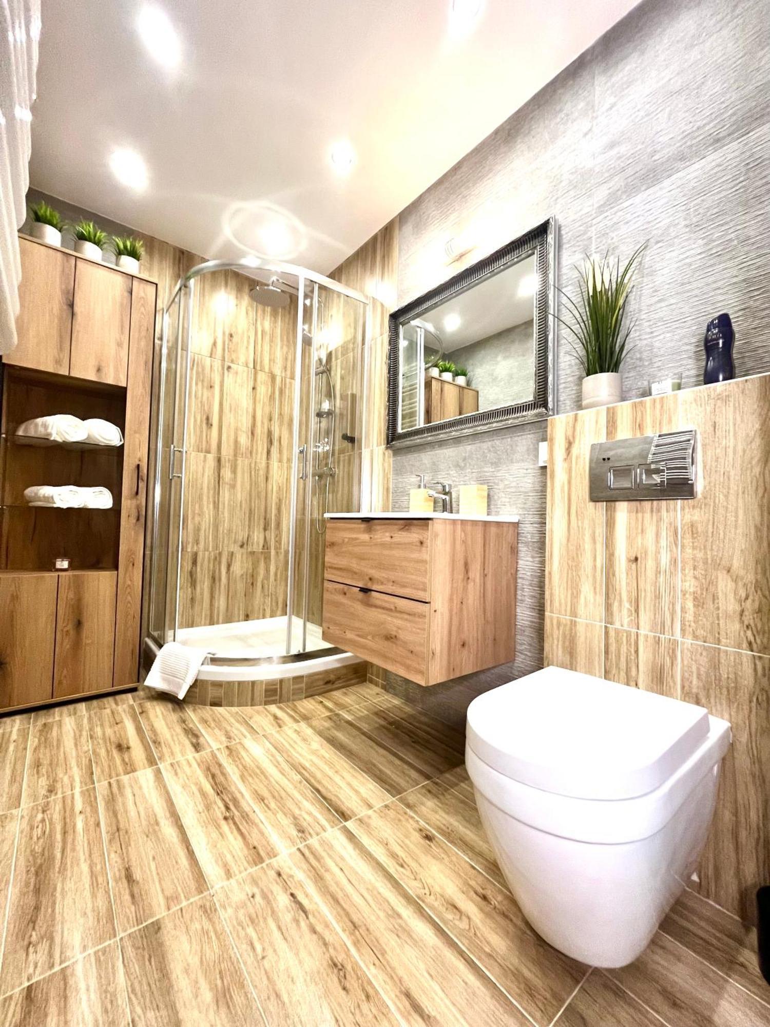 Elegance Centrum Air Conditioner & Garage For Free Apartament *